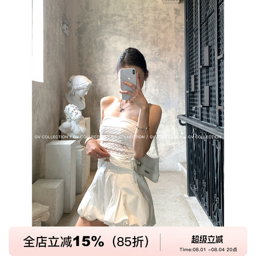 短款双纽扣俏皮感层层花苞裤