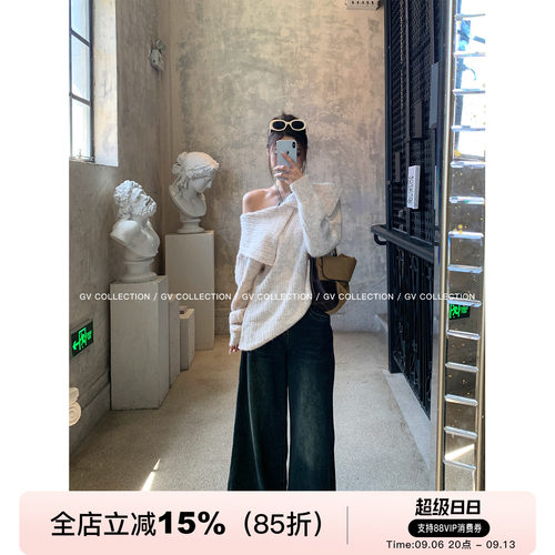不规则大翻领露肩混色慵懒毛衣