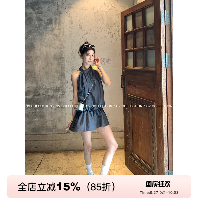 贵感光泽削肩抽绳无袖上衣