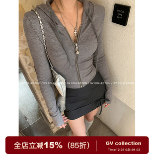 上衣弹力亲肤休闲外套女 连帽拉链显瘦修身 GV大白哥 Spring活力感