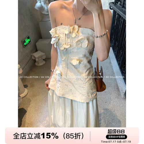 立体肌理感花卉刺绣花朵抹胸上衣