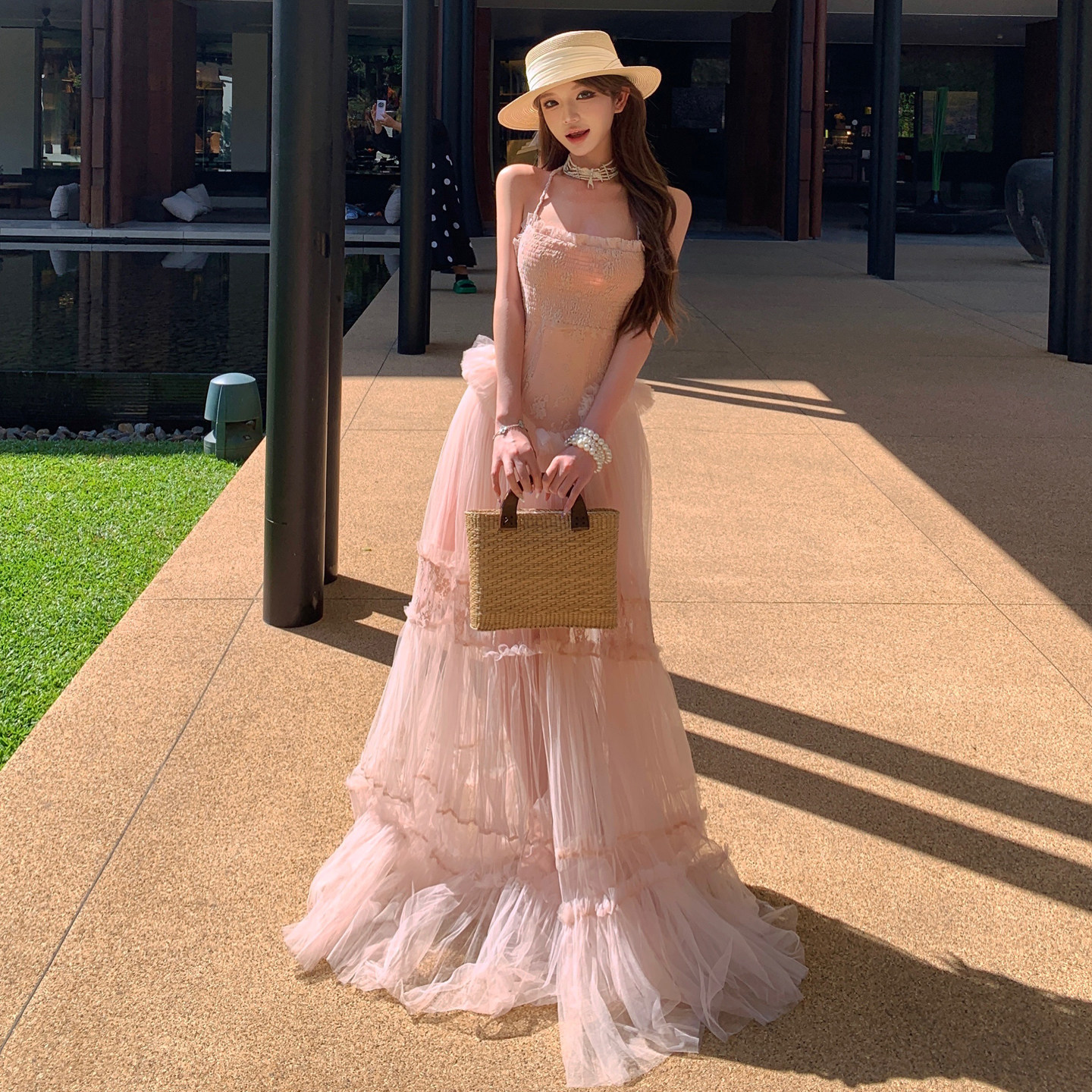 海边度假水光纱蕾丝提花拼接长款挂脖纱裙连衣裙印花仙女裙沙滩裙