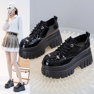 黑色漆皮休闲棉鞋 松糕厚底9cm乐福鞋 女秋冬新款 真皮内增高小皮鞋