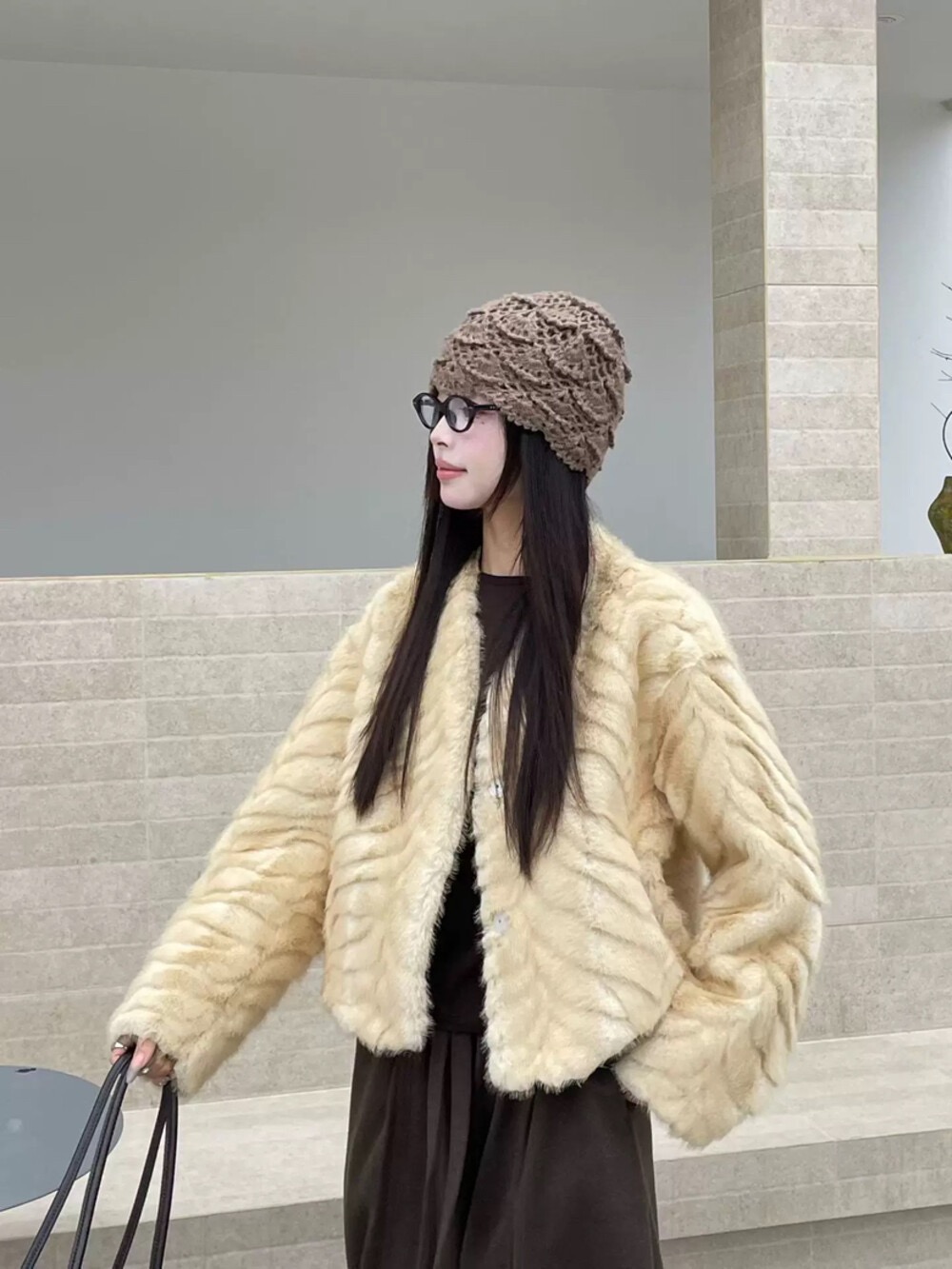 2025新款小香风皮毛一体外套女高级感仿水貂 毛小个子皮草大衣