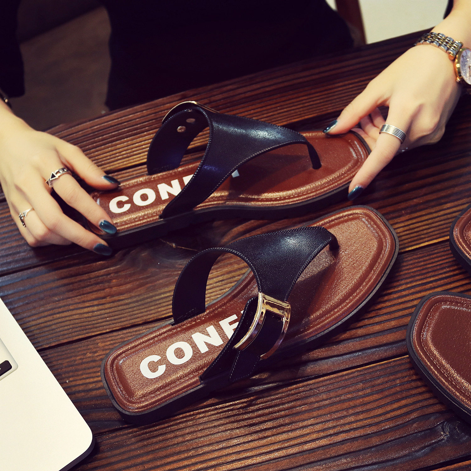 Tongs femme OTHER   en plastique - semelle en plastique - Ref 2665801 Image 3