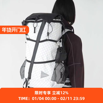 and wander 高科技环保尼龙专业防水户外轻量双肩背包40L