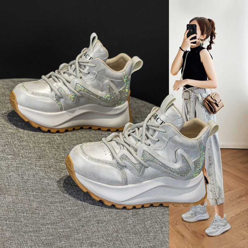 高帮小白鞋女2025年新款厚底板鞋增高休闲运动鞋松糕底女鞋潮爆款