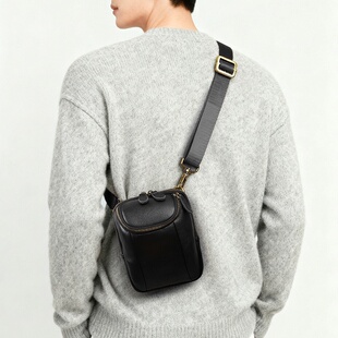 斜挎包迷你手机包休闲男士 2026新款 男式 真皮男包头层牛皮时尚 新款