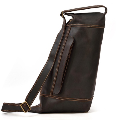 秋冬新款复古男士胸包疯马皮休闲斜挎包真皮单肩包男式牛皮户外