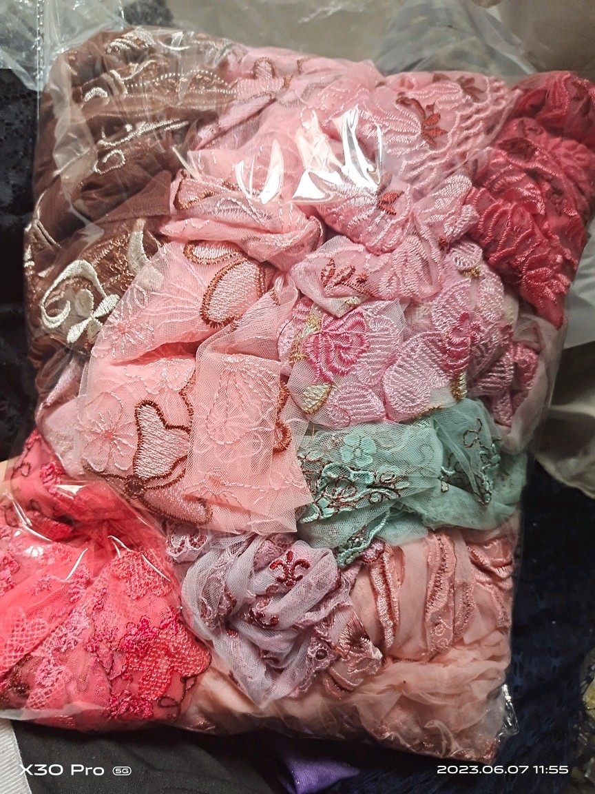 宽窄刺绣网纱花边服饰辅料称斤
