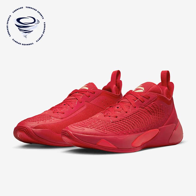 耐克男士东契奇战靴篮球鞋