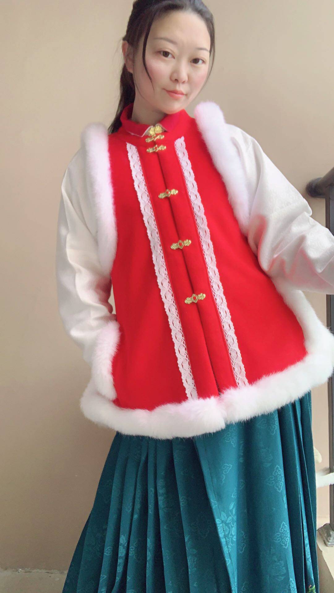 冬款加绒特厚汉服比甲 羊毛呢可爱短比甲马夹马甲背心量身定制