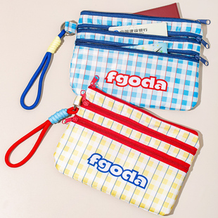 护照证件收纳包出国旅行机票身份证卡包便携护照夹可爱格子随身包