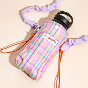 条纹格子斜跨水杯包学生迷你小挎包少女心外出逛街水壶包保温杯套