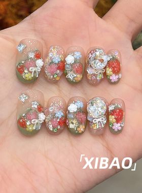 绿色穿戴甲轻奢高级感春天短款指甲贴片2026新款手工精致穿戴美甲