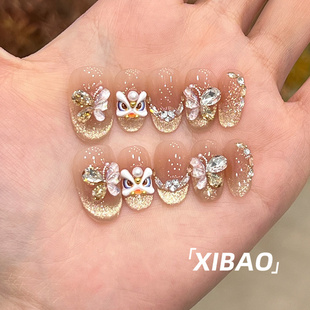 醒狮穿戴甲2025新款高级感精致穿戴美甲纯手工短款穿戴式指甲贴片