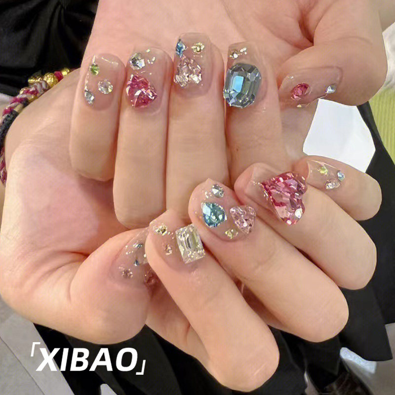 短款穿戴甲高级感成品纯手工定制假指甲2025新款爆闪钻石美甲贴片,彩妆/香水/美妆工具,美甲工具,淘宝优惠券,粉丝福利购,淘宝优惠卷
