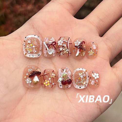 短款穿戴甲2026新款高级感绝美重工穿戴美甲春夏手工定制指甲贴片