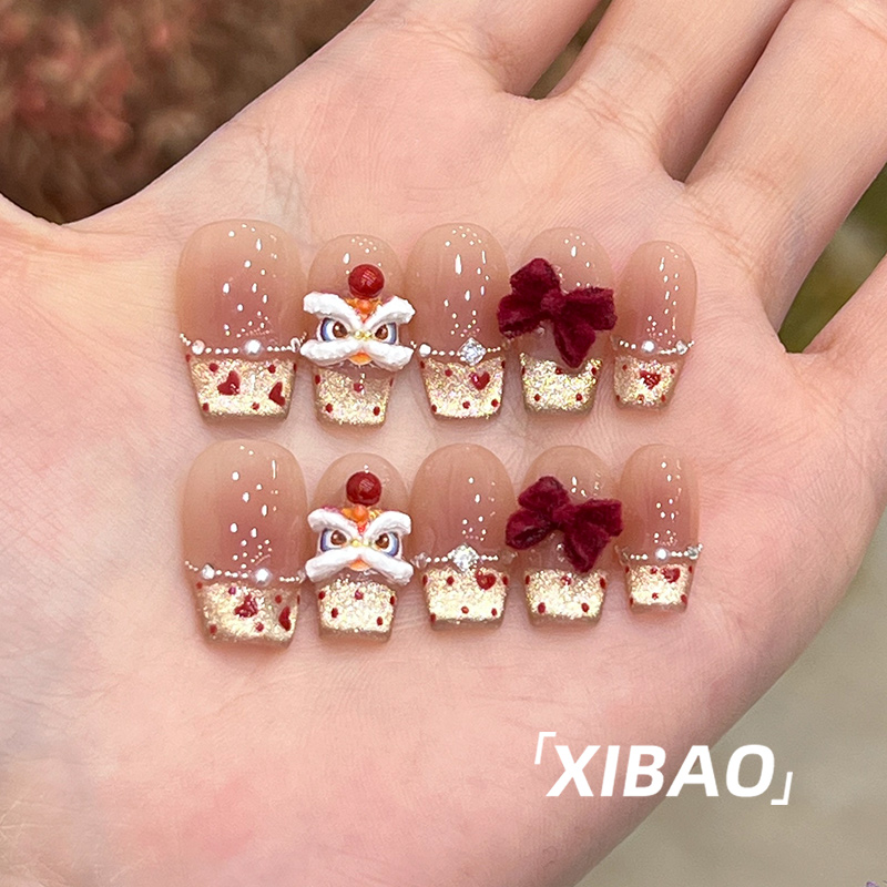 醒狮穿戴甲中长款2025新款纯手工指甲贴片高质量精致猫眼穿戴美甲