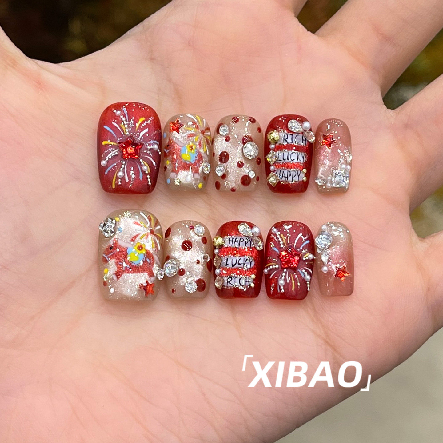 马年穿戴甲2026新款高级感烟花穿戴美甲短款精致手工猫眼指甲贴片,彩妆/香水/美妆工具,穿戴甲/甲片,淘宝优惠券,粉丝福利购,淘宝优惠卷