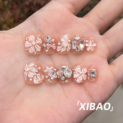 绝美穿戴甲2025新款高级感短款甲片穿戴式美甲纯手工夏天指甲贴片