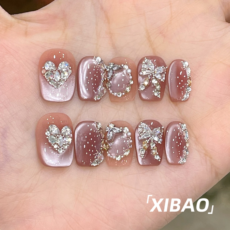 精致穿戴甲爆款手工闪钻指甲贴片2025新款高级感短款猫眼穿戴美甲