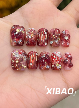 红色穿戴甲短款重工显白穿戴美甲2025新款高级感手工爆款指甲贴片