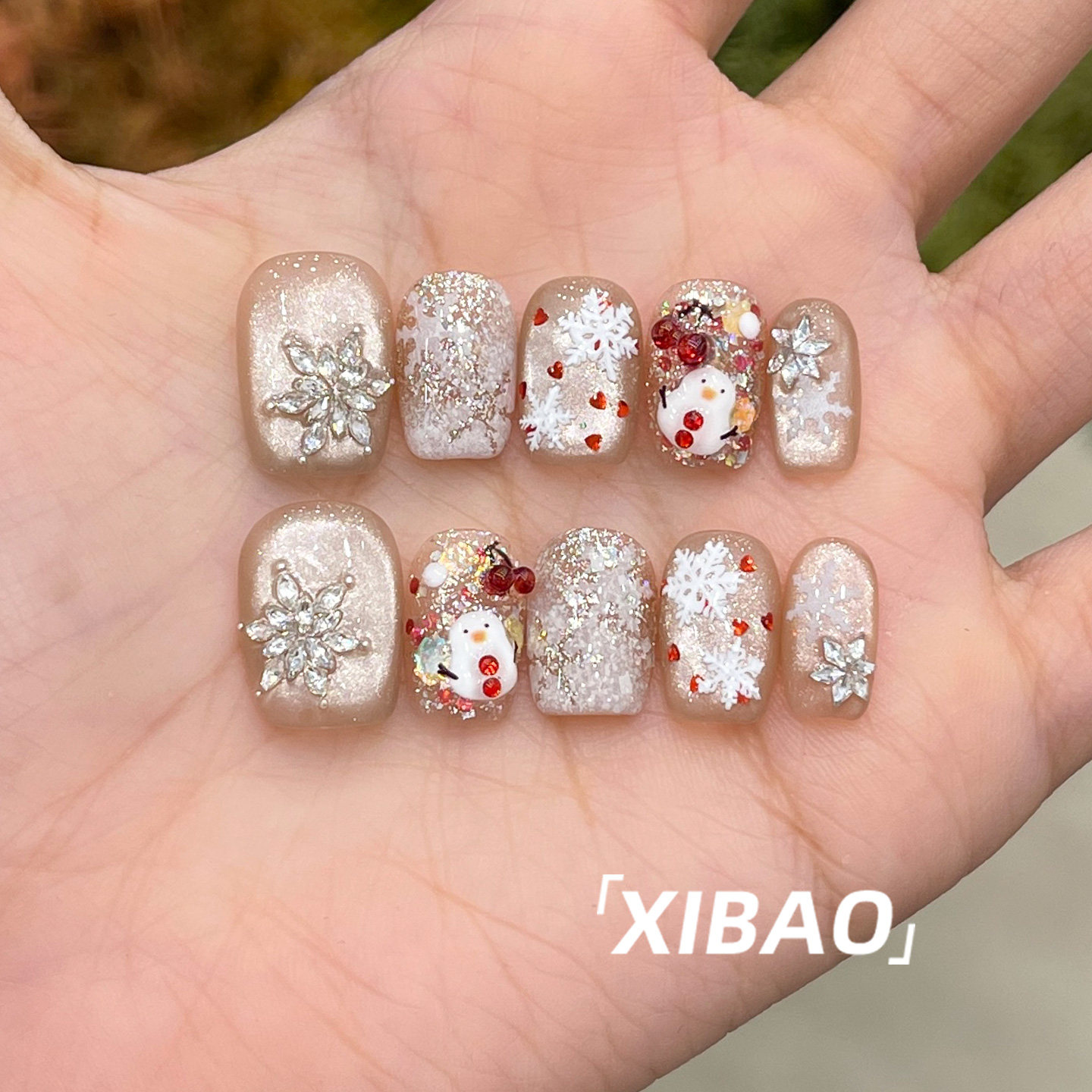 过年穿戴甲秋冬高级感短款雪花穿戴美甲2025新款手工猫眼指甲贴片,彩妆/香水/美妆工具,穿戴甲/甲片,淘宝优惠券,粉丝福利购,淘宝优惠卷