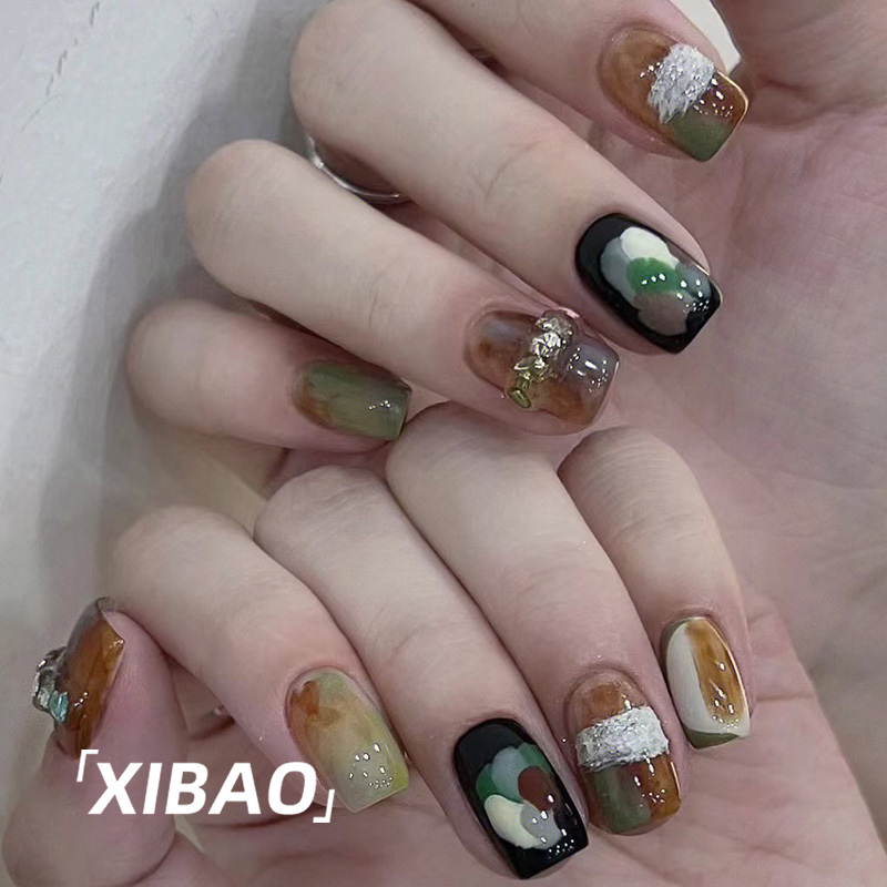 高级感穿戴甲显白手工指甲贴2025新款春夏成品穿戴式油画美甲贴片