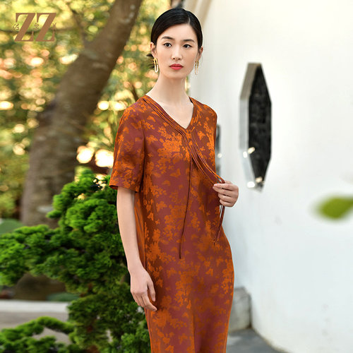 桑蚕丝国风V领真丝连衣裙