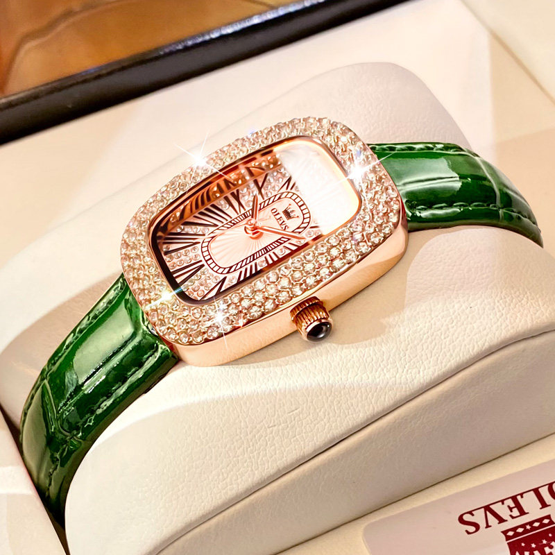 女士手表女表品牌正品满天星轻奢华小绿表真皮带时尚镶钻名表十大
