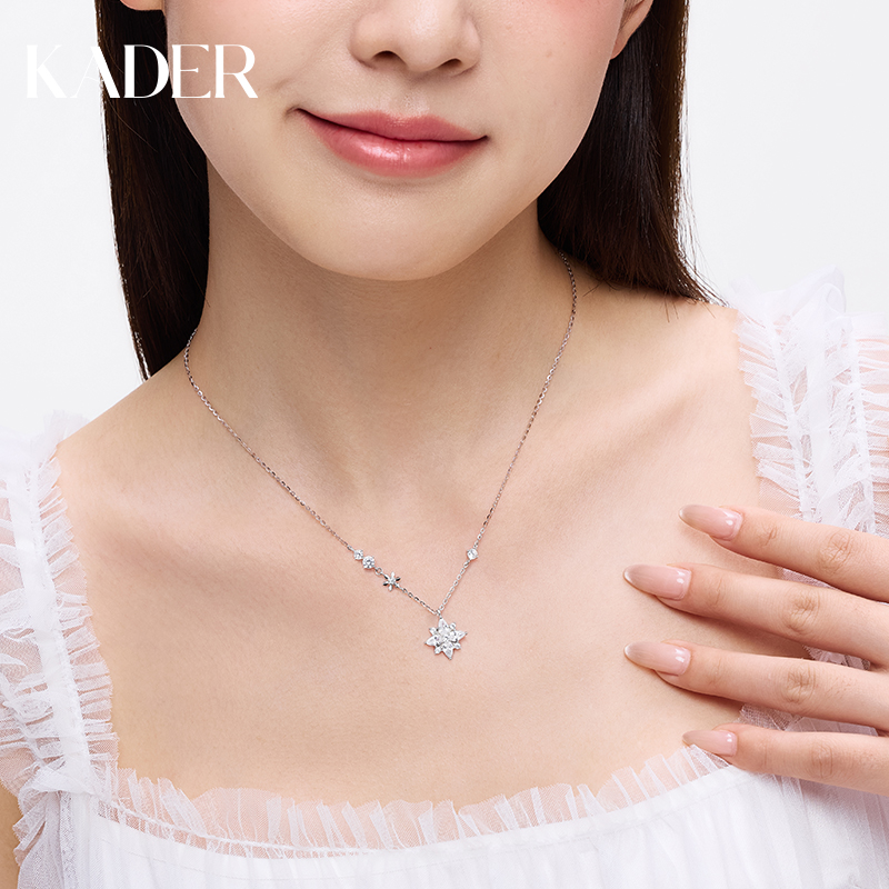 卡蒂罗幸运雪花项链女925银轻奢设计感锁骨链圣诞生日礼物送女友