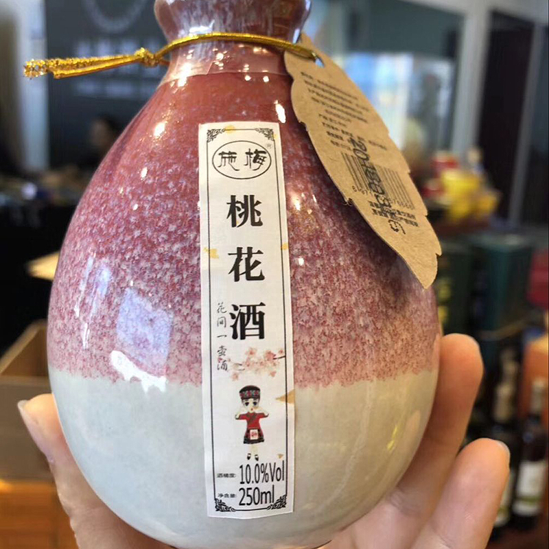 施梅果酒恩施女儿城梅子桃花甜酒