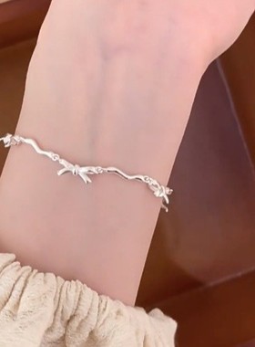 925银蝴蝶结手链轻奢小众精致时尚韩系ins风手串闺蜜手饰银饰