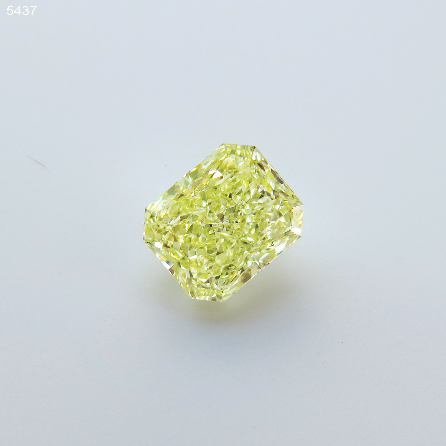 1.15 FLGY IF 长雷GIA无xia黄钻