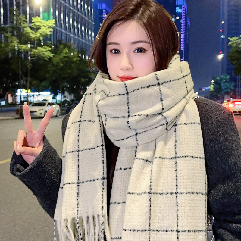 围巾女冬季2023新款韩版高级感披肩外搭两用秋冬百搭针织保暖围脖