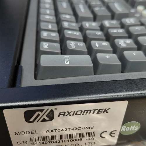 议价-AXIOMTEK工业键盘，型号AX7042T-RC-Pad，