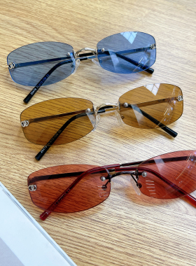 中古蓝色墨镜无边框时髦