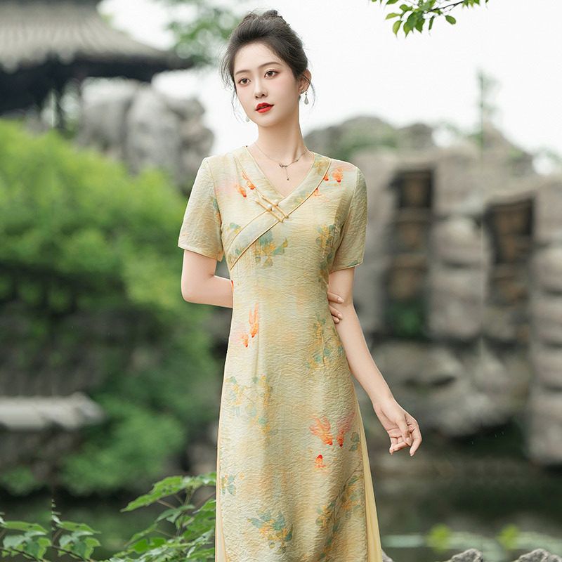 爱旗可穿平时低领夏季年轻款女2024新中式显瘦连衣裙新款奥黛改良