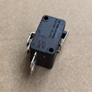 双联4脚微动开关ZW7-1I-C银点小型自复位行程限位开关16A单刀双掷