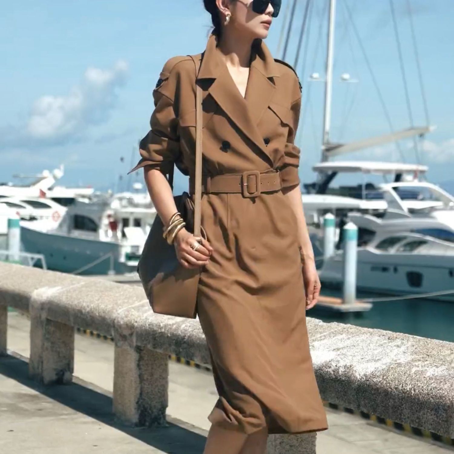 高档风衣连衣裙韩版修身长袖收腰西装中长款女外穿秋季新款2023