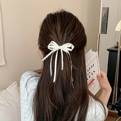 新款新娘头饰珍珠蝴蝶结气质发夹森系复古结婚跟妆造型拍照道具