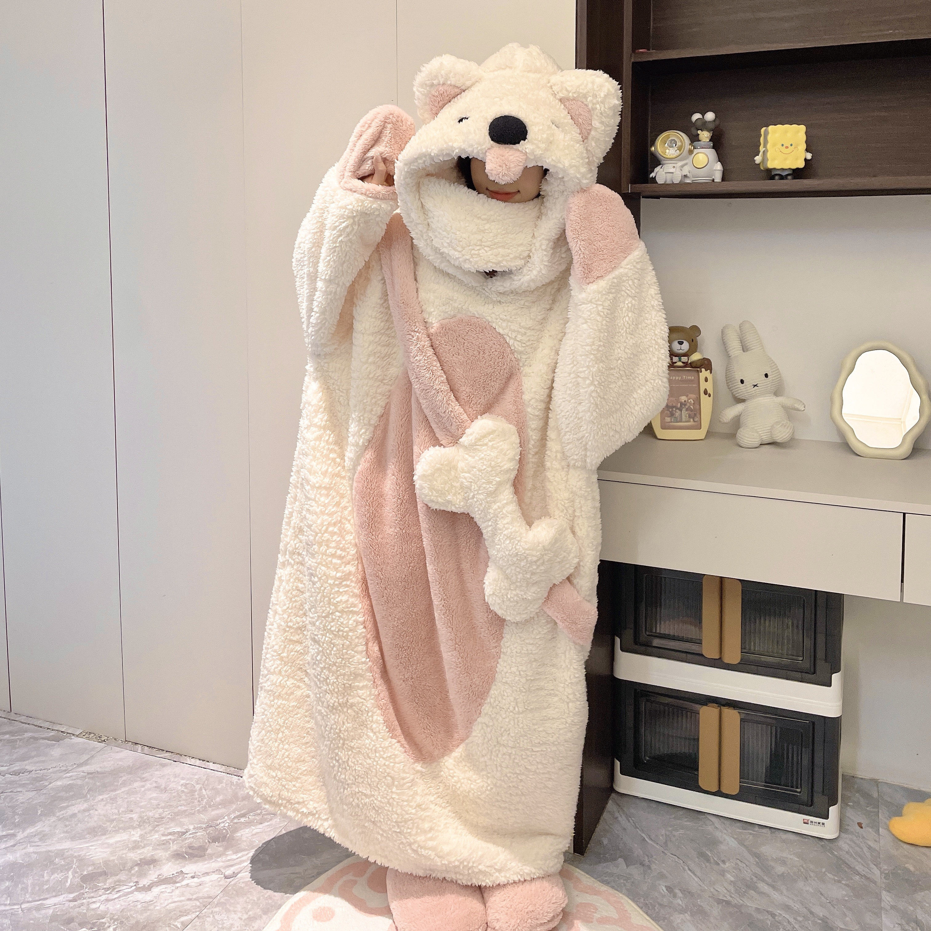 超大宽松连帽睡袍女秋冬季珊瑚绒加厚保暖可爱仓鼠宝宝搞怪家居服,女士内衣/男士内衣/家居服,睡袍/浴袍,淘宝优惠券,粉丝福利购,淘宝优惠卷