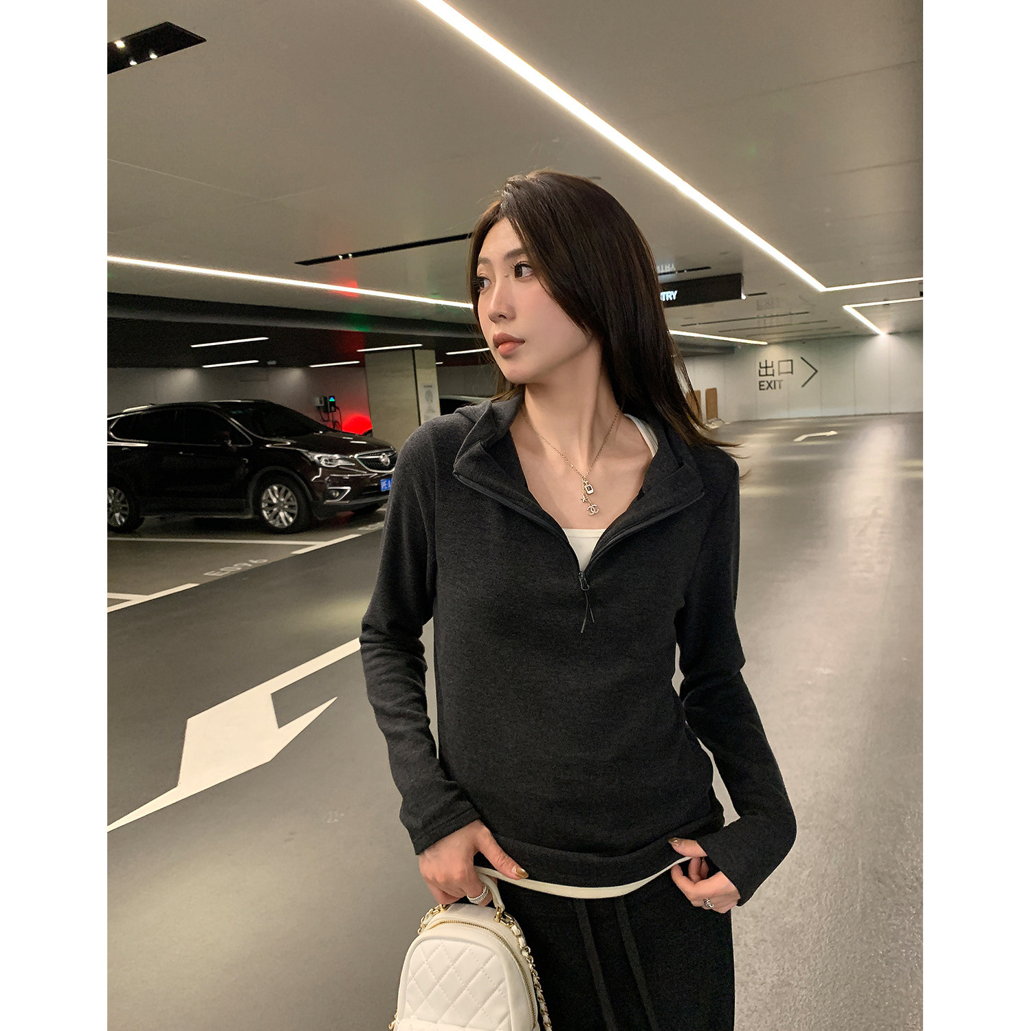 阿一 山羊绒休闲半拉链卫衣女冬季内搭显瘦假两件打底连帽上衣