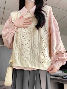 奶系穿搭秋天套装女款小个子镂空马甲针织背心叠穿衬衫流行两件套