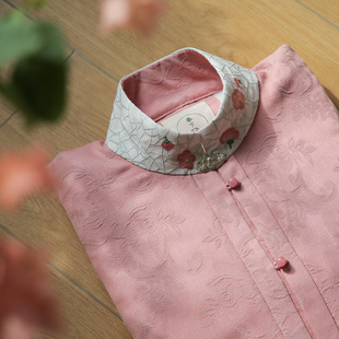 春下汉服秋冬女款明制双层立领弓袋袖纯棉刺绣冰裂梅短袄  踏梅