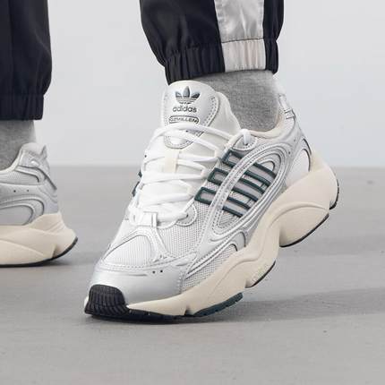 阿迪达斯男鞋女鞋2024冬季新款三叶草运动鞋舒适透气休闲鞋IG1919