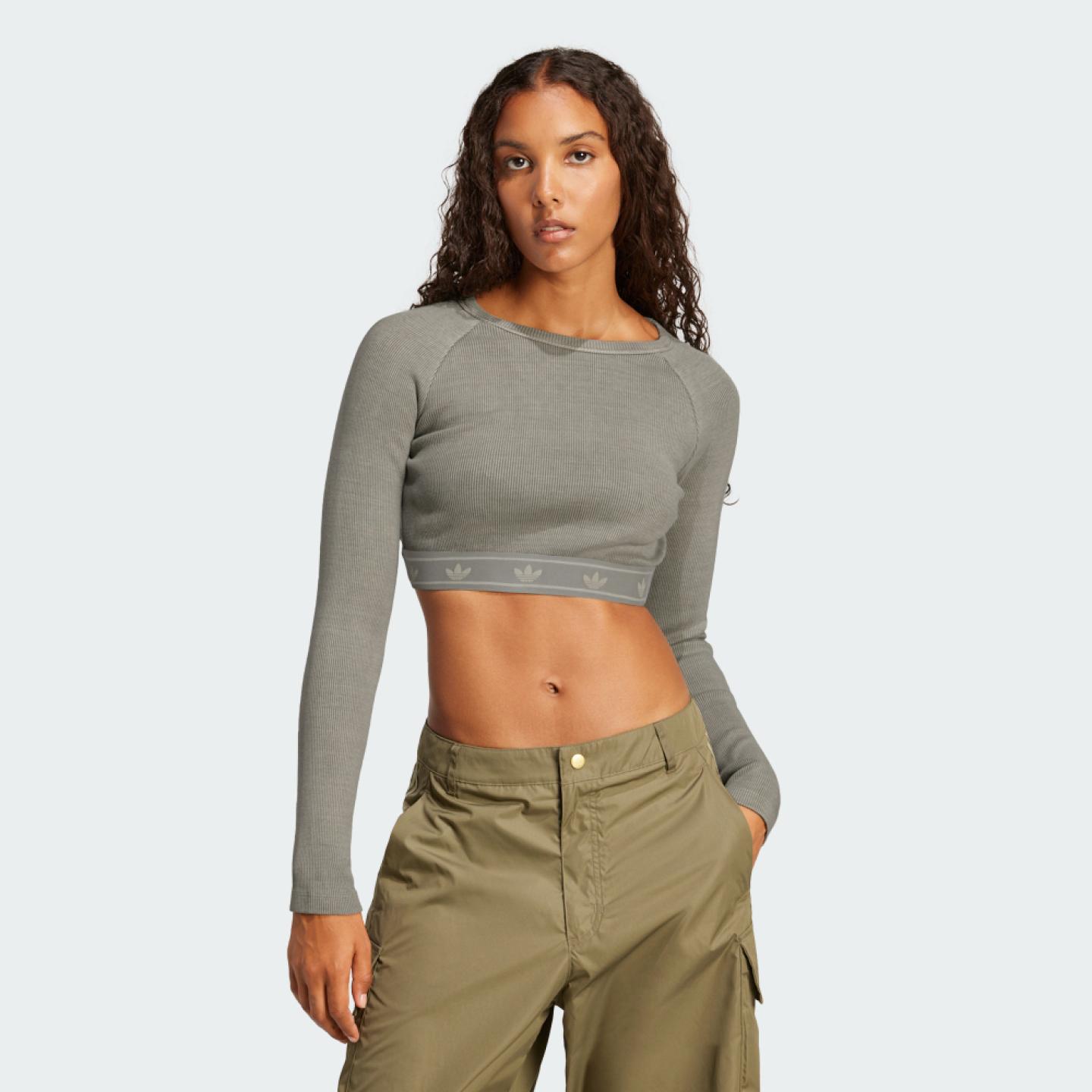 阿迪达斯长袖女三叶草短款休闲紧身圆领T恤JI5745 JD0013 JD0014