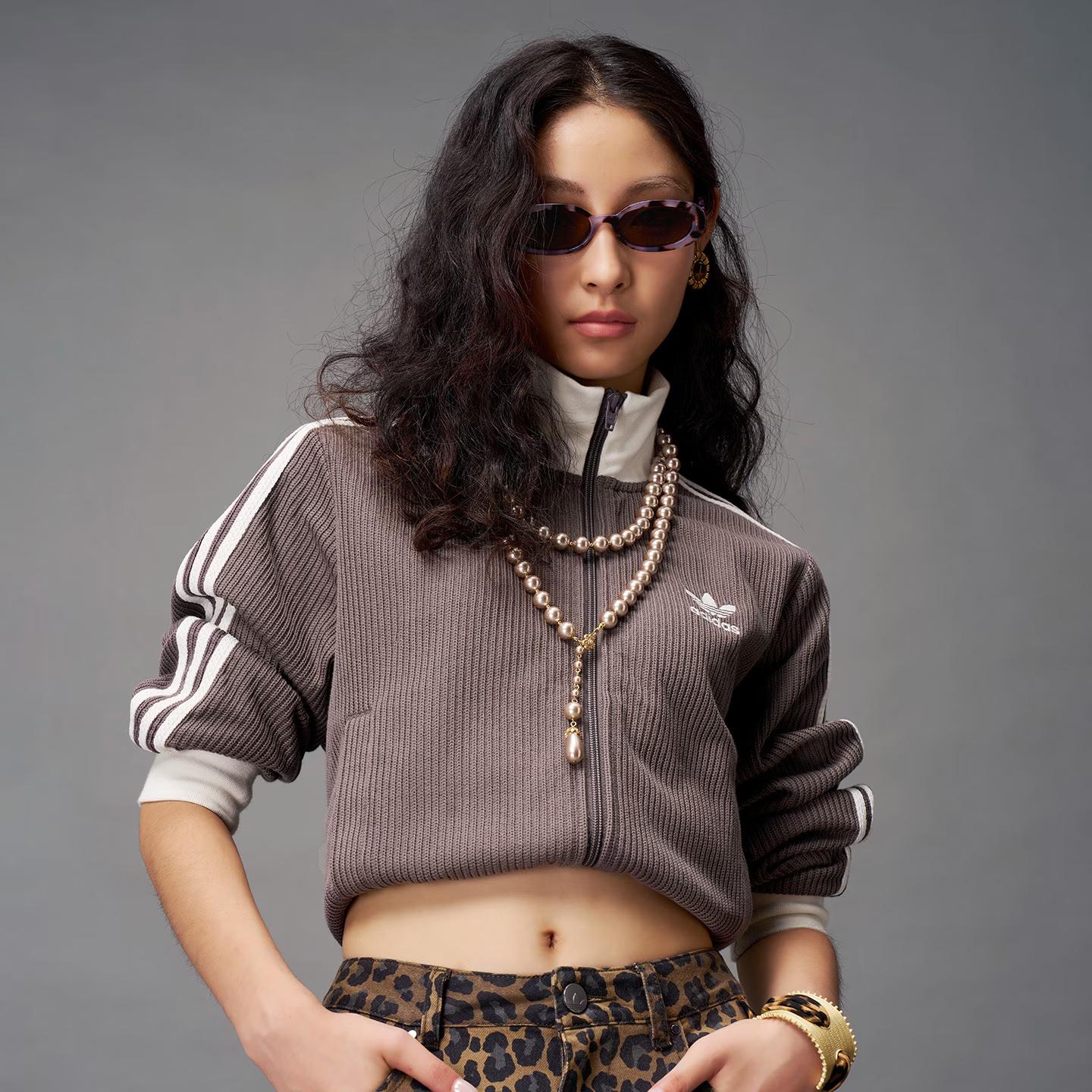 阿迪达斯秋新款三叶草女针织运动休闲宽松夹克外套KC2650 KC2649