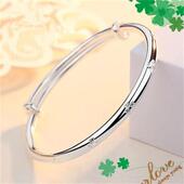 2025年新款 手镯女繁花似锦四叶草情人节礼物送妈妈长辈实心手环